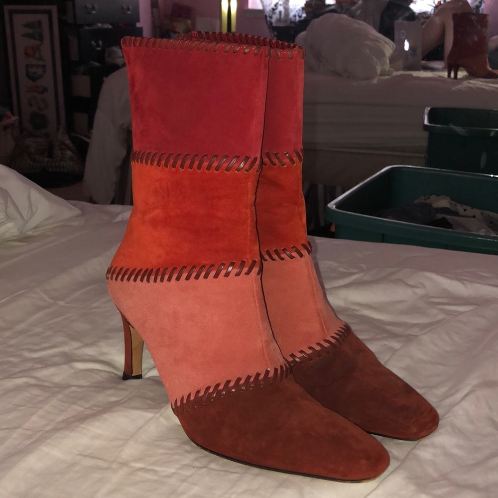 red Ferragamo heals